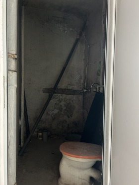 Studio Dabnika, Vraca 4