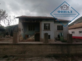 Продажба на имоти в с. Троица, област Шумен - изображение 1 