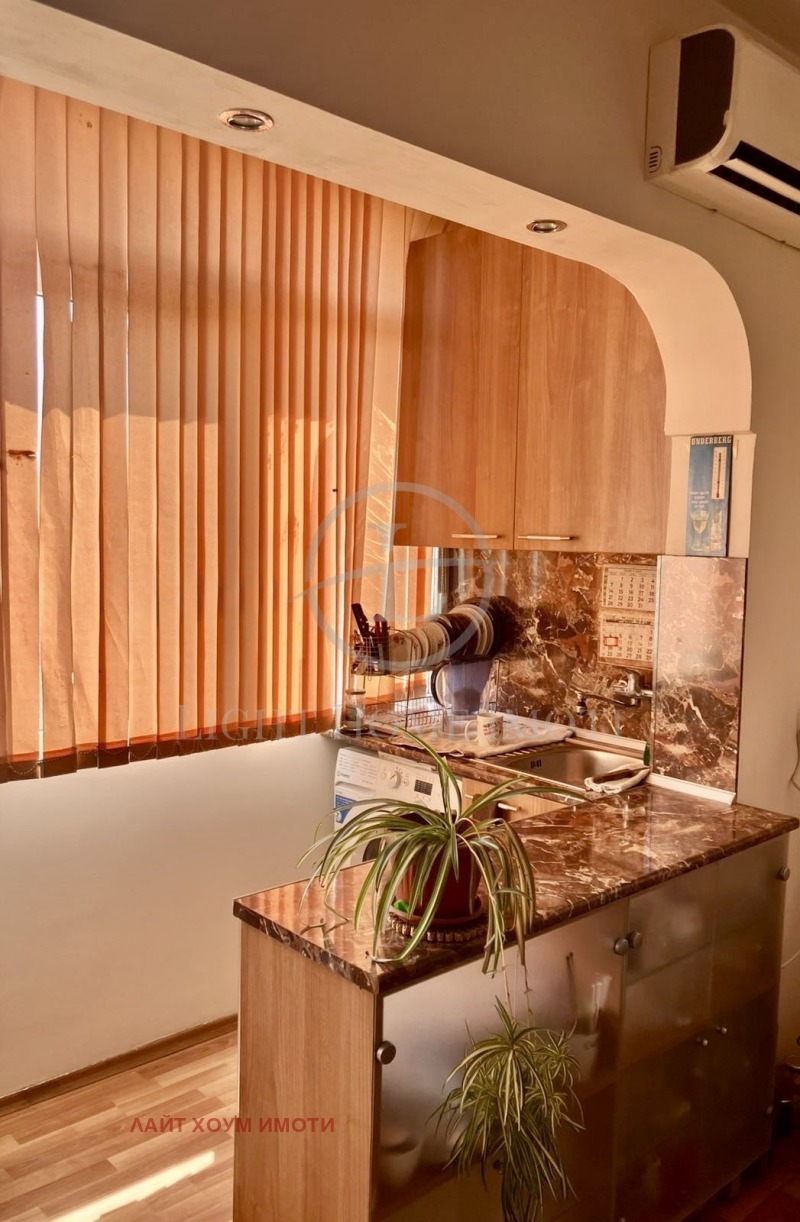 For Sale  1 bedroom Plovdiv , Komatevo , 45 sq.m | 60024272 - image [4]