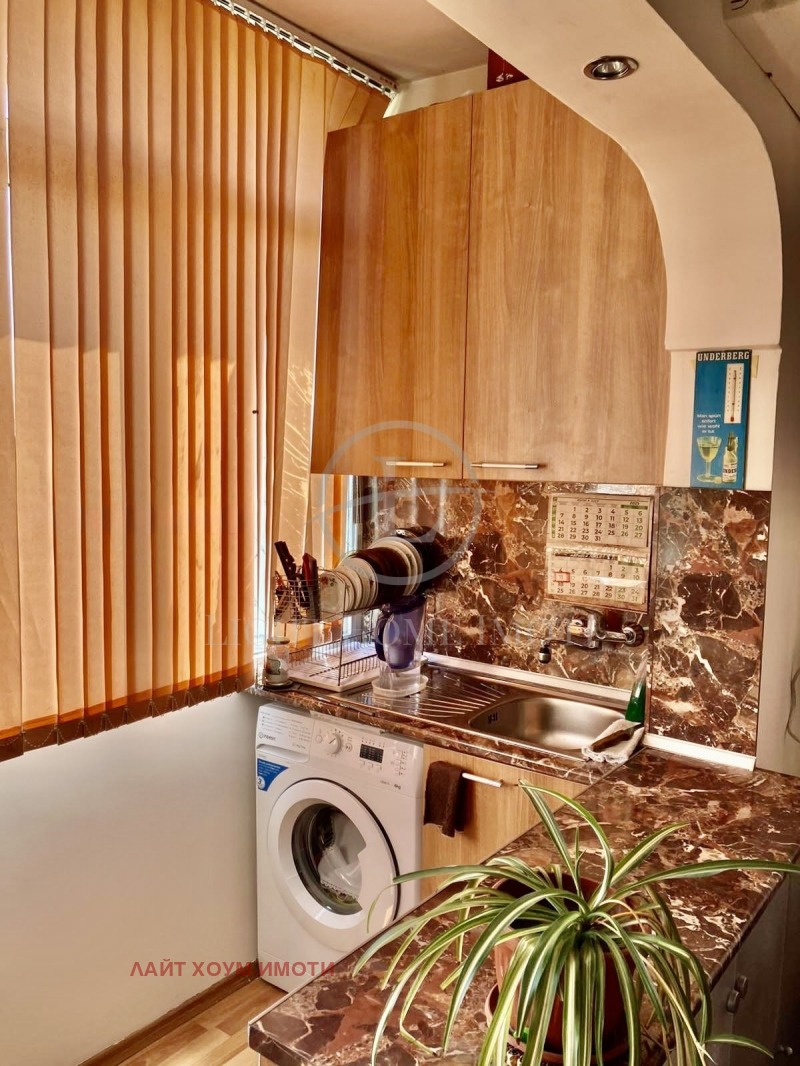 For Sale  1 bedroom Plovdiv , Komatevo , 45 sq.m | 60024272 - image [5]