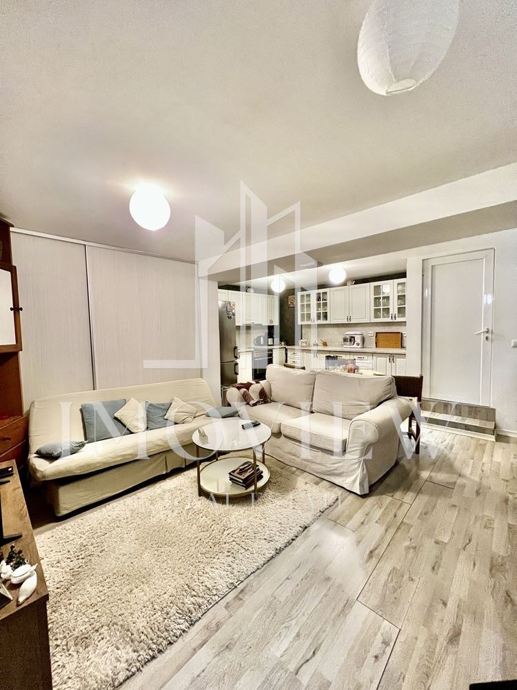 Продава 2-СТАЕН, гр. Варна, Гръцка махала