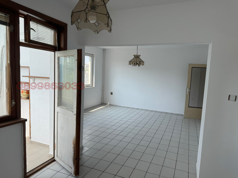 In vendita  2 camere da letto Varna , Mladost 1 , 109 mq | 44926292 - Immagine [16]