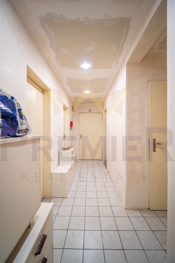 Продава 3-СТАЕН, гр. Варна, Окръжна болница-Генерали, снимка 12 - Апартаменти - 53315901