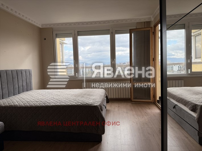 Продава 3-СТАЕН, гр. София, Сухата река