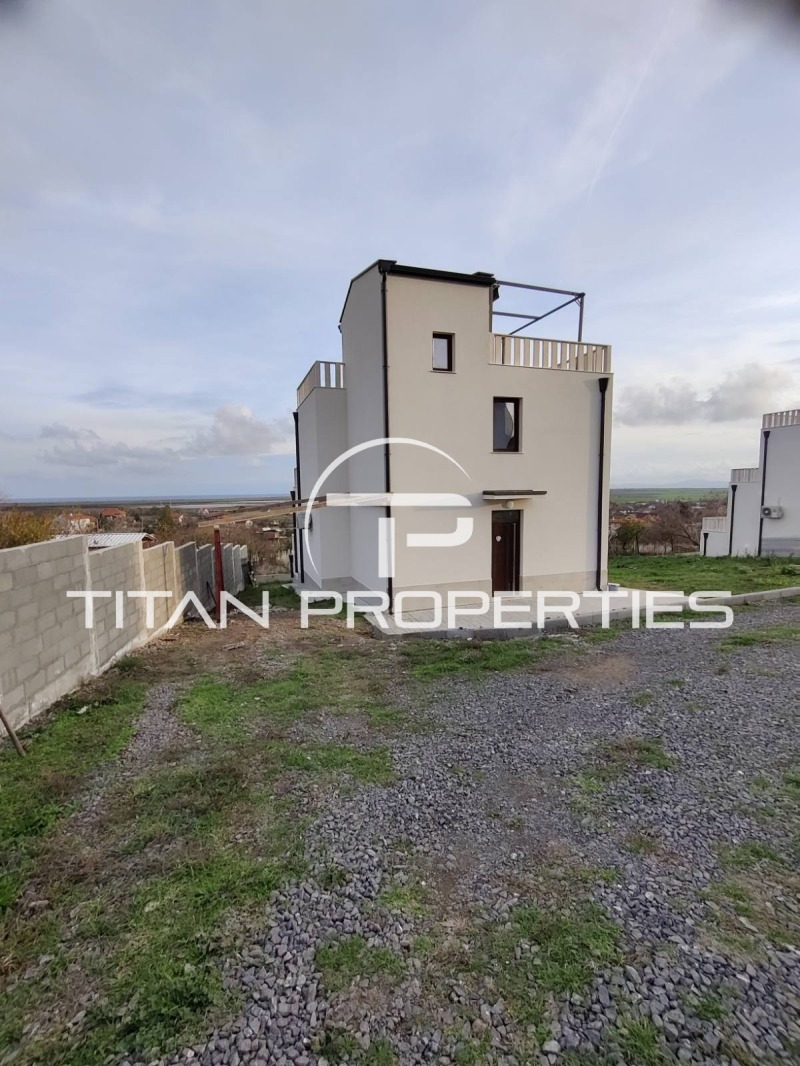 Продава КЪЩА, с. Каменар, област Бургас