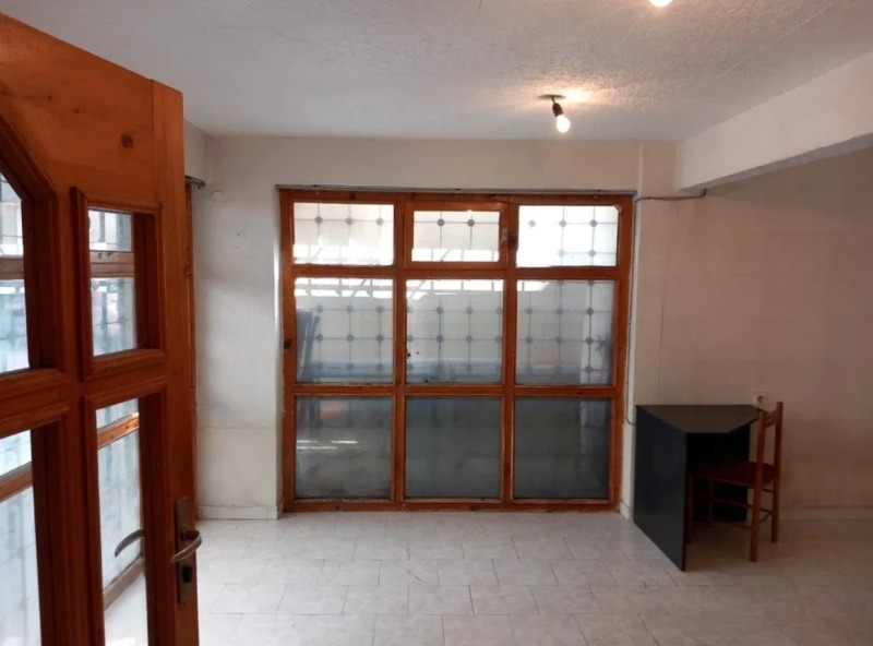Προς πώληση  Κατάστημα Βαρνα , ΤΣεντραλνα ποτστα , 41 τ.μ | 78352302 - εικόνα [3]