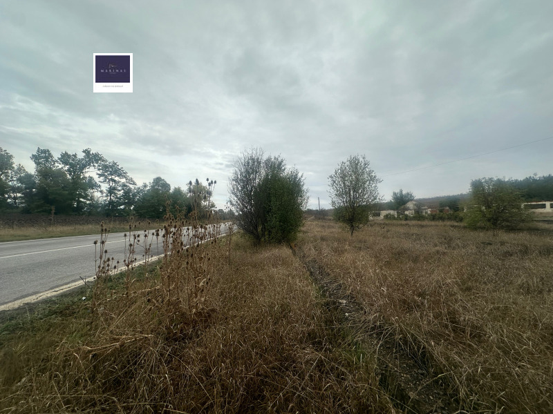 Продава ПАРЦЕЛ, област Перник, с. Велковци • 614800 € / 1202444.28 лв. • 51828270 1