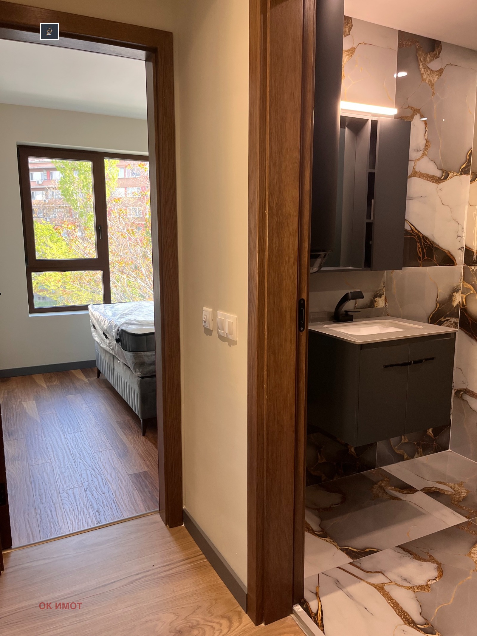 Продава 3-СТАЕН, гр. София, Център, снимка 3 - Апартаменти - 52368092