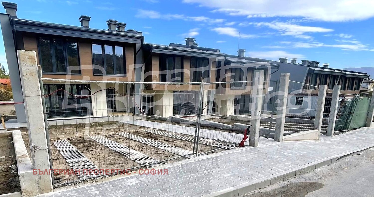 Продава КЪЩА, гр. София, с. Панчарево, снимка 6 - Къщи - 54205738