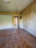 Продава  4-стаен град Плевен , 9-ти квартал , 115 кв.м | 40459440 - изображение [2]