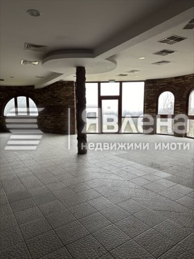 КЪЩА, 342 m2