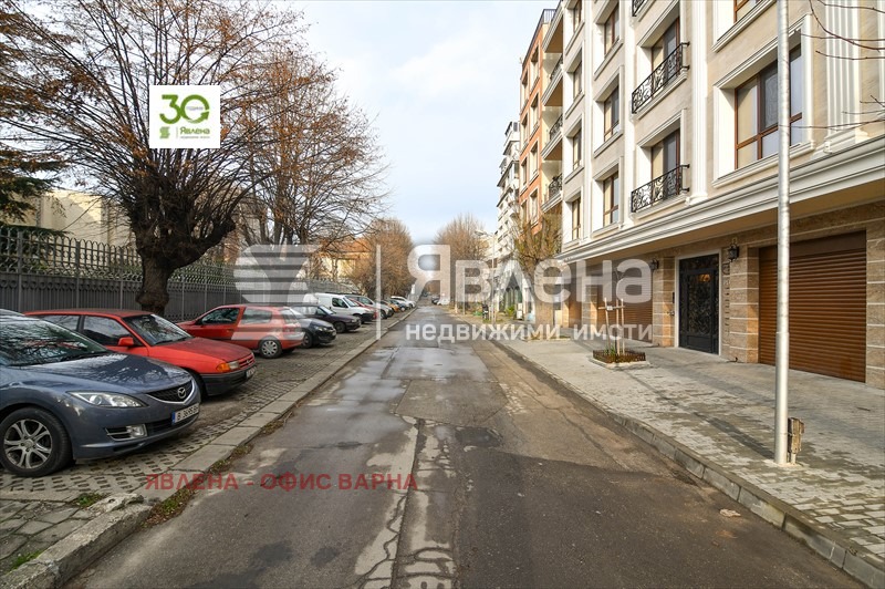 Продава МНОГОСТАЕН, град Варна, Център • 279000 € • 70445851 — Holmes.bg