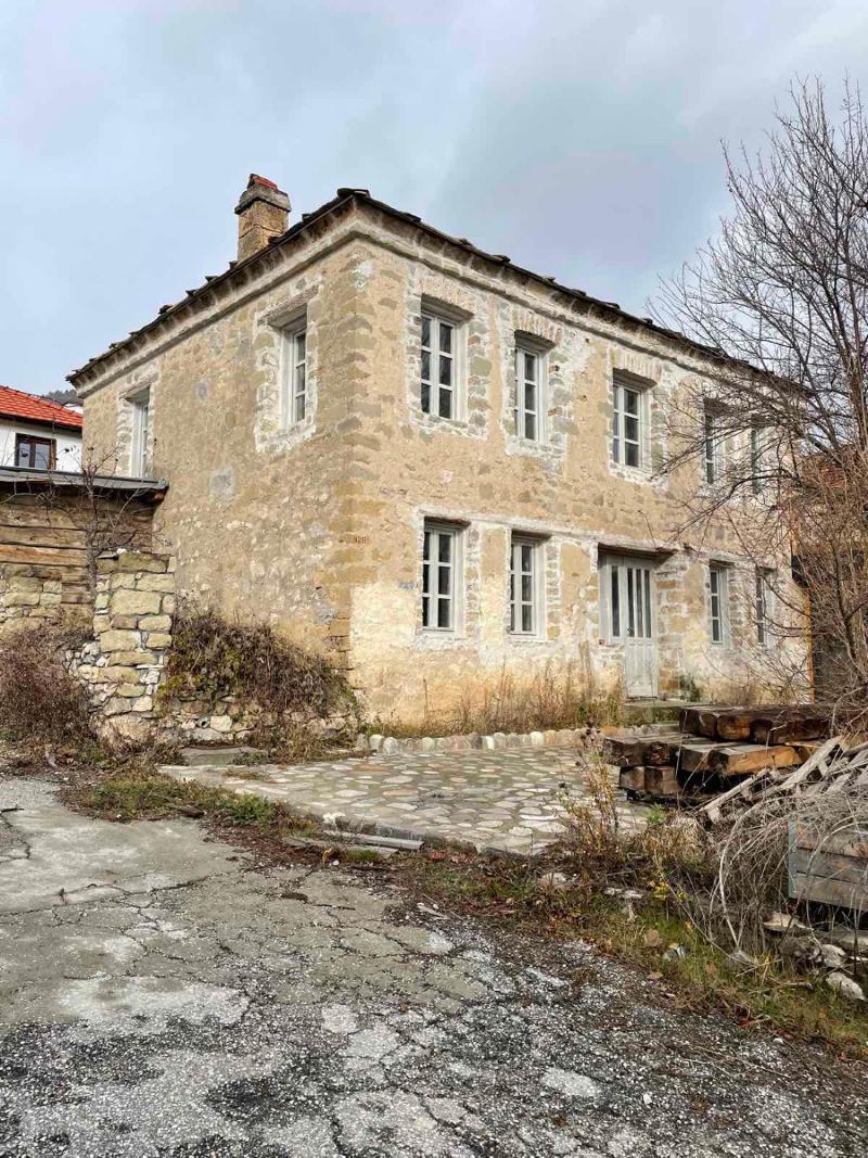 Продава КЪЩА, с. Хвойна, област Смолян, снимка 2 - Къщи - 55041541