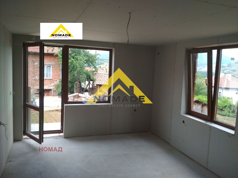 Продава КЪЩА, с. Калояново, област Пловдив