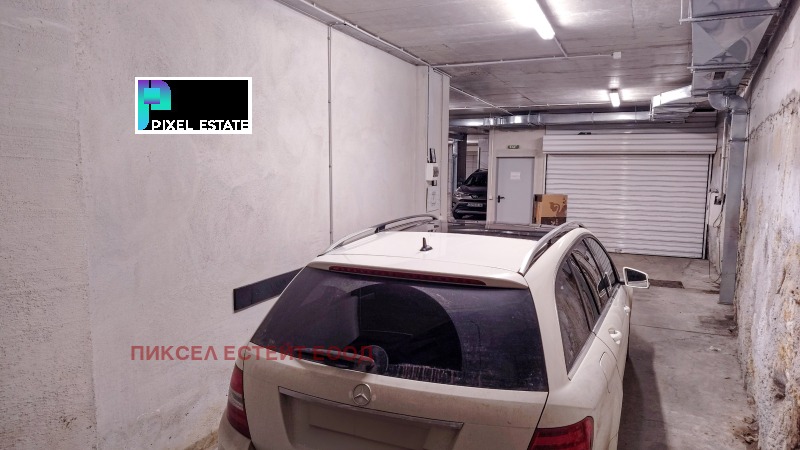 Продава ГАРАЖ, ПАРКОМЯСТО, гр. София, Център, снимка 4 - Гаражи и паркоместа - 53448665