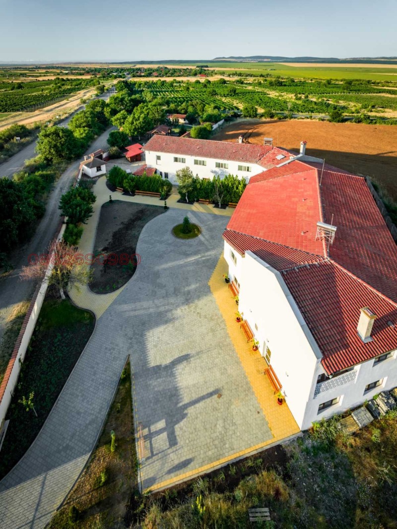 Продава  Хотел област Бургас , с. Гюльовца , 6842 кв.м | 31086507 - изображение [2]