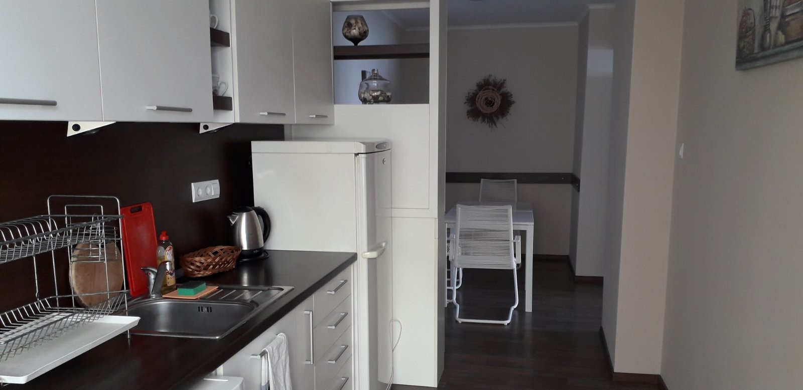 Продава МНОГОСТАЕН, гр. Поморие, област Бургас, снимка 5 - Апартаменти - 54145965