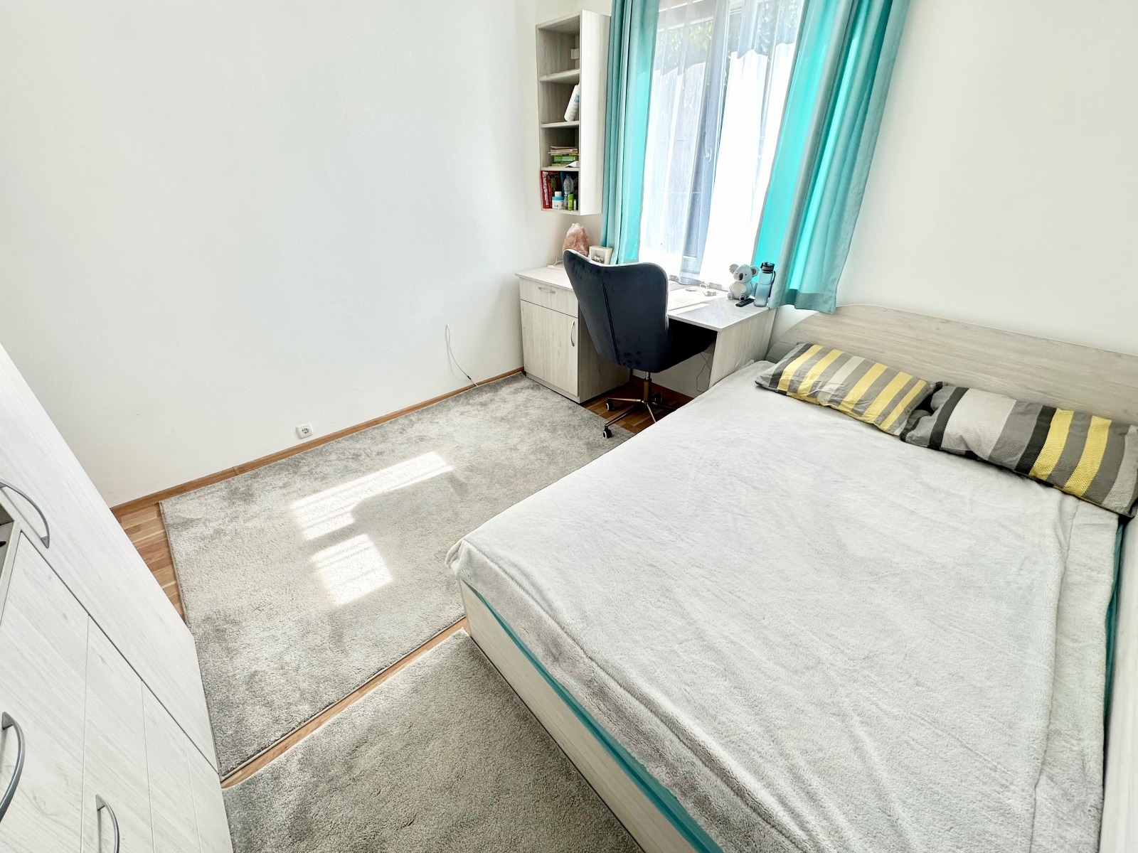 Продава КЪЩА, гр. София, с. Волуяк, снимка 7 - Къщи - 54042726