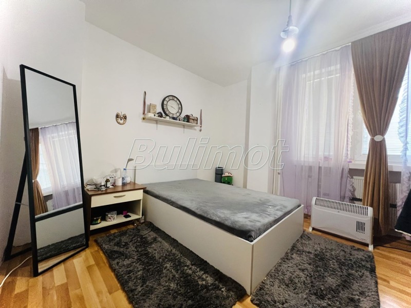 Продава  3-стаен град Варна , Младост 1 , 77 кв.м | 93230971