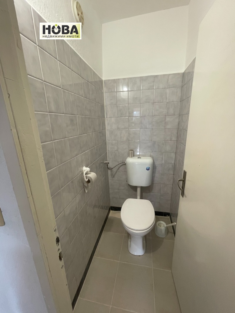 Продава  3-стаен град Русе , Широк център , 101 кв.м | 33298810 - изображение [15]