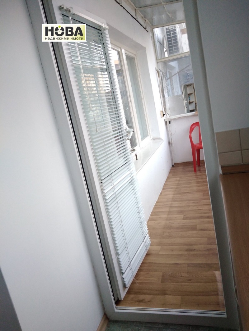 Продава  3-стаен град Русе , Широк център , 101 кв.м | 33298810 - изображение [11]
