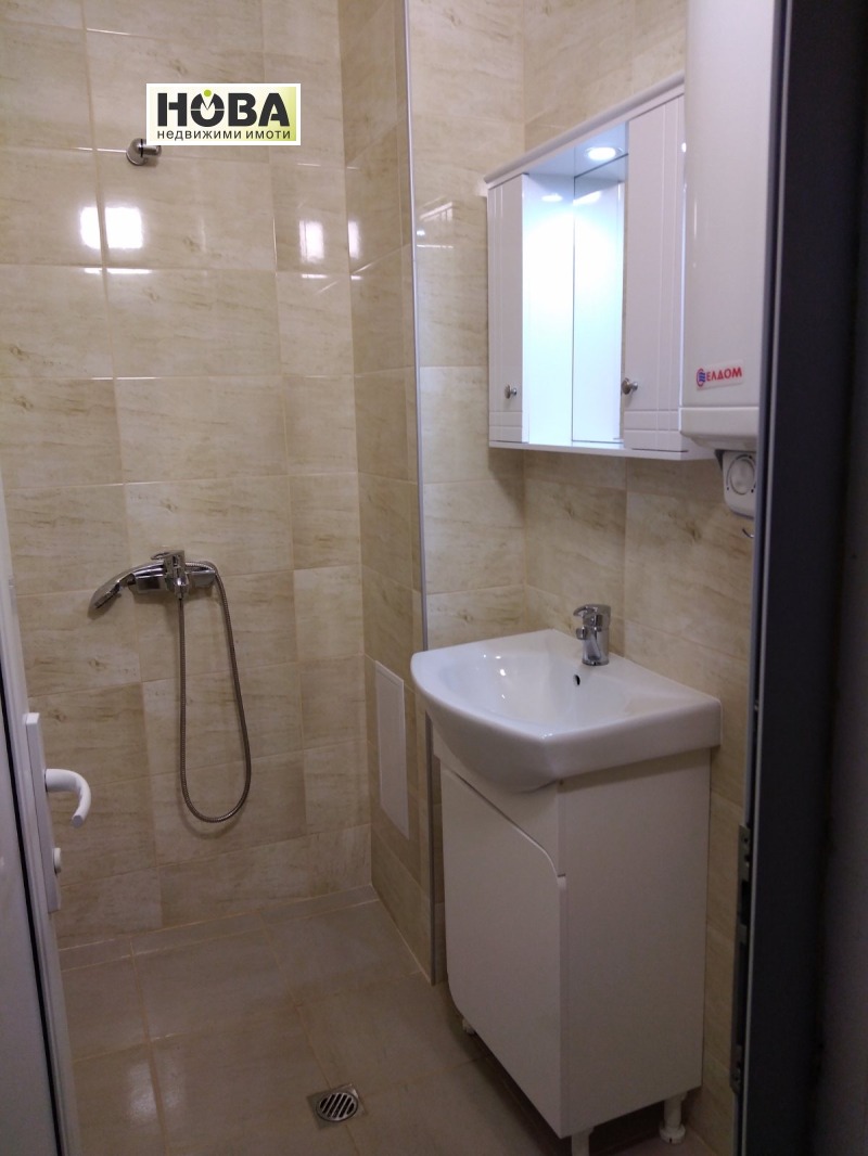 Продава  3-стаен град Русе , Широк център , 101 кв.м | 33298810 - изображение [16]