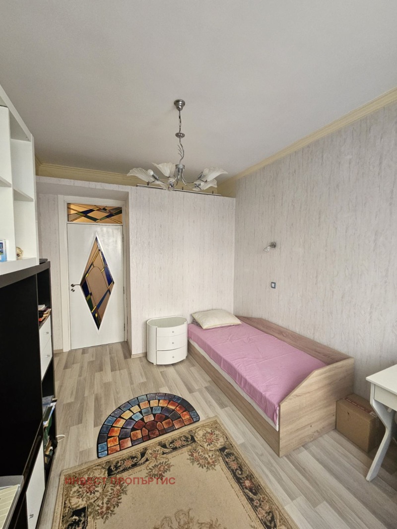 Продава 4-СТАЕН, гр. София, Медицинска академия, снимка 4 - Апартаменти - 52883042