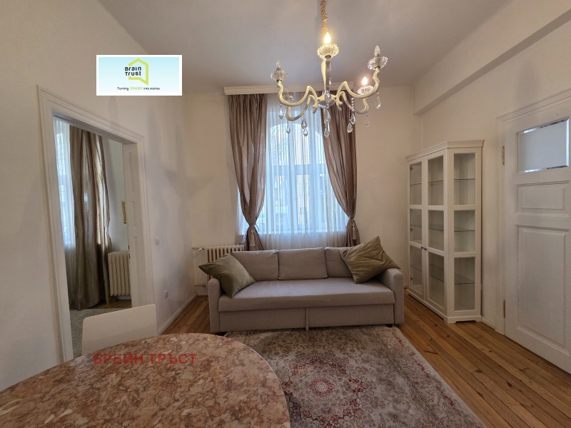 Продава 4-СТАЕН, гр. София, Център, снимка 3 - Апартаменти - 53110978