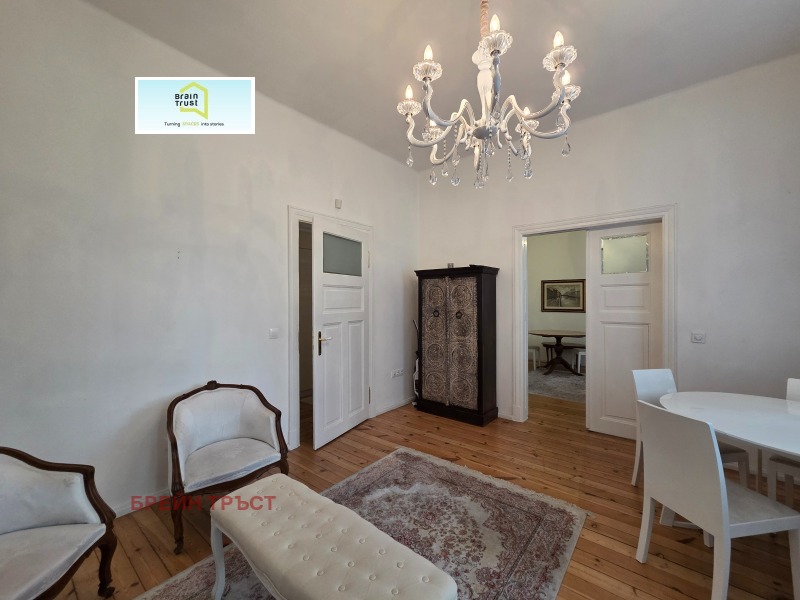 Продава 4-СТАЕН, гр. София, Център, снимка 2 - Апартаменти - 53110978