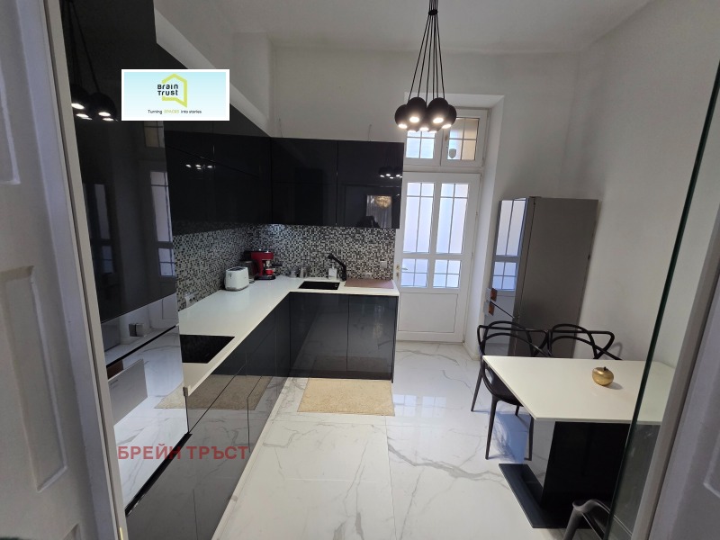 Продава 4-СТАЕН, гр. София, Център, снимка 5 - Апартаменти - 53110978