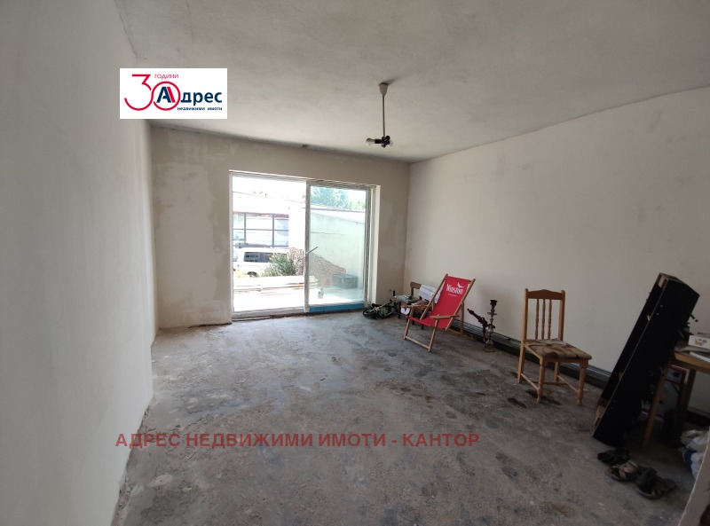 Продава  Къща град Пазарджик , Център , 318 кв.м | 36267657 - изображение [14]