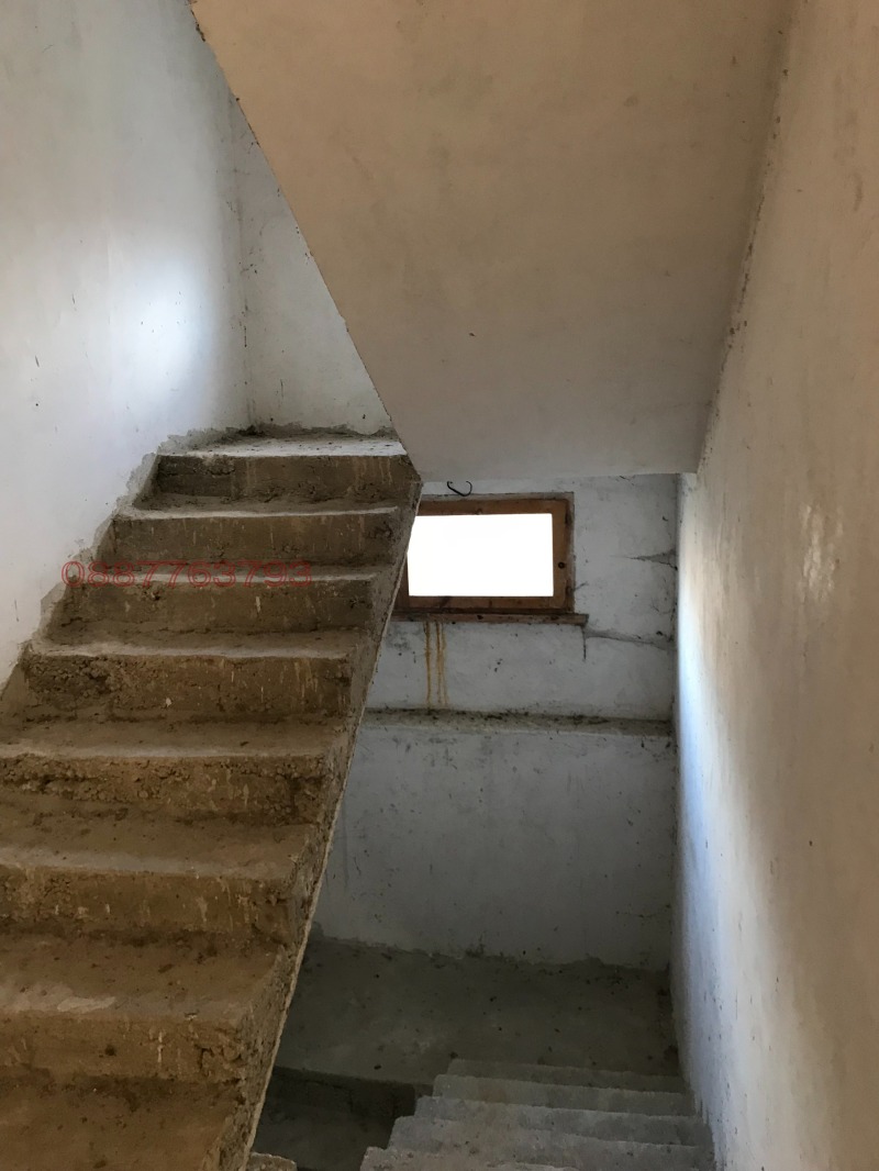 Продава КЪЩА, гр. Годеч, област София област, снимка 11 - Къщи - 53251075