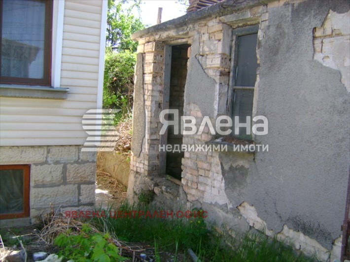 Продава КЪЩА, гр. Разград, Център, снимка 2 - Къщи - 56434732