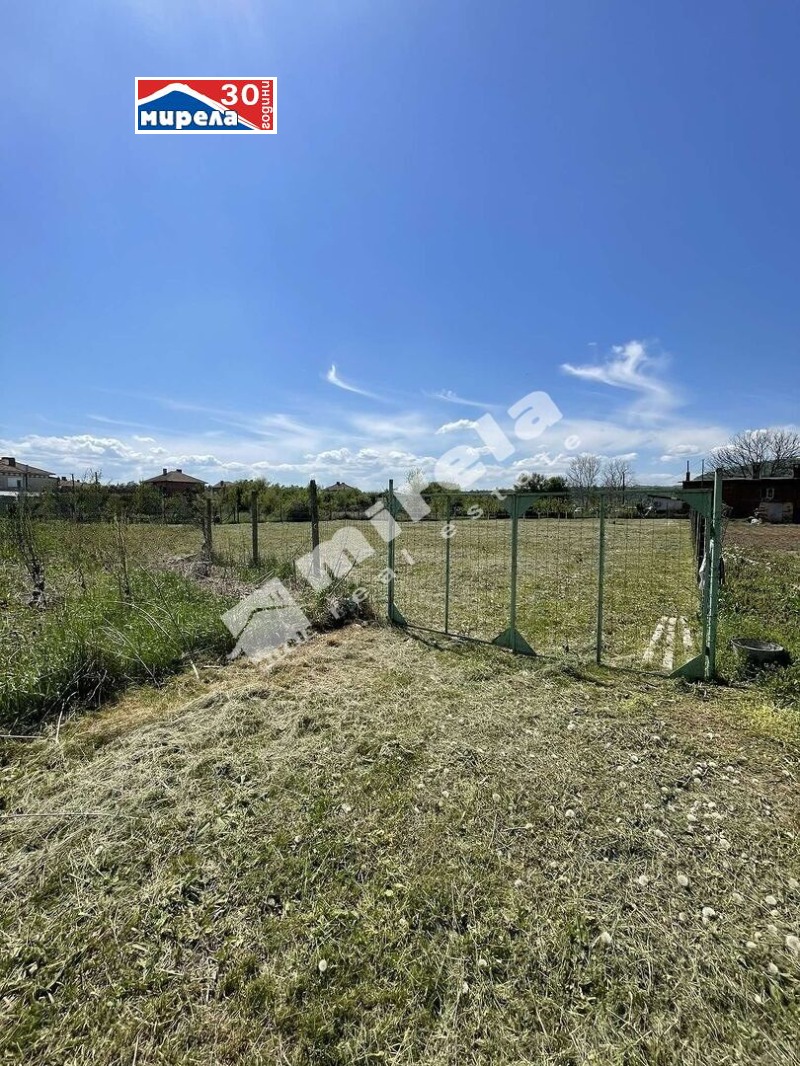 En venta  Trama región Veliko Tarnovo , Debelets , 850 metros cuadrados | 74002421 - imagen [2]