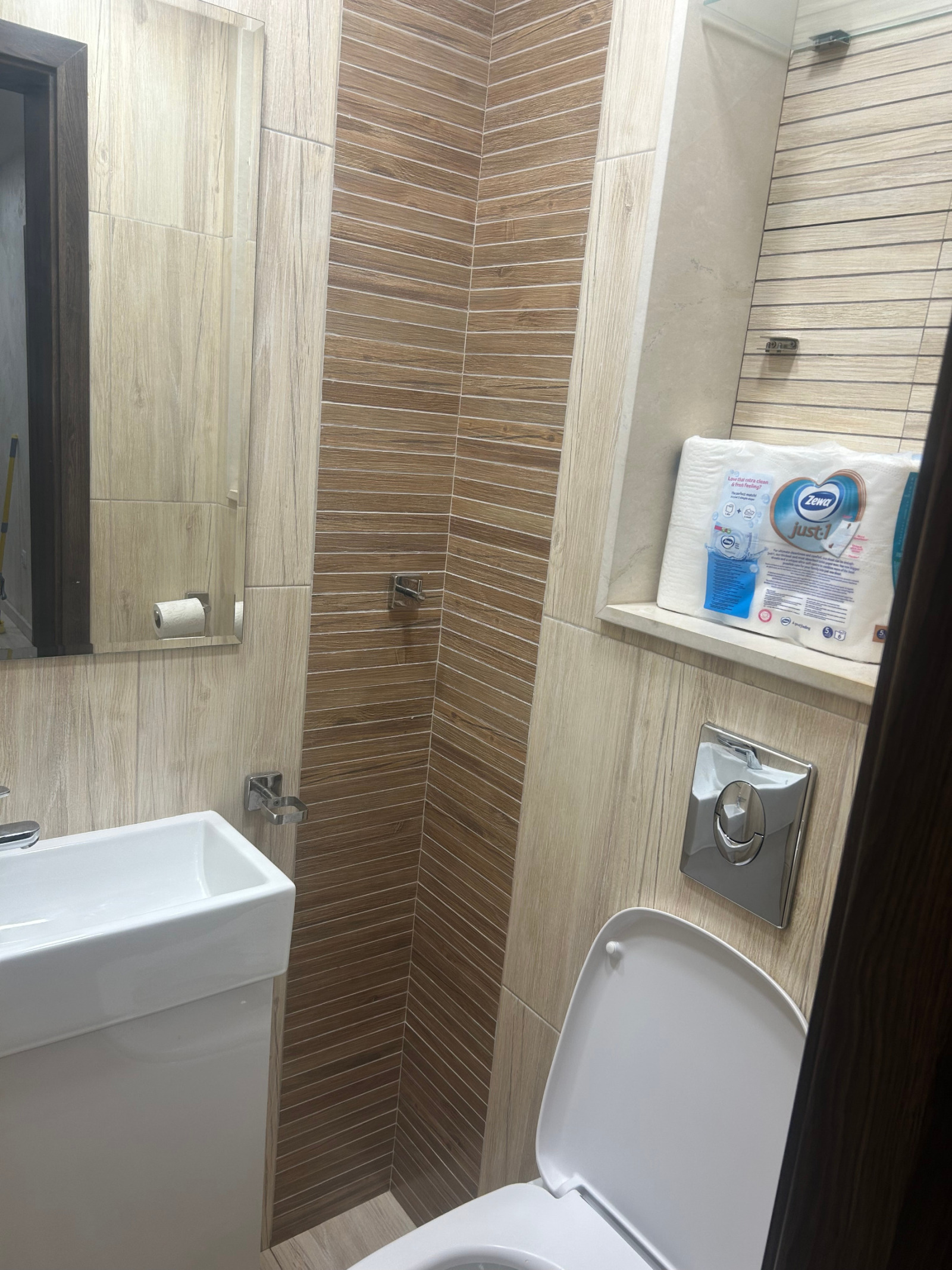Продава ЕТАЖ ОТ КЪЩА, гр. Стара Загора, Казански - изток, снимка 8 - Етаж от къща - 55393746