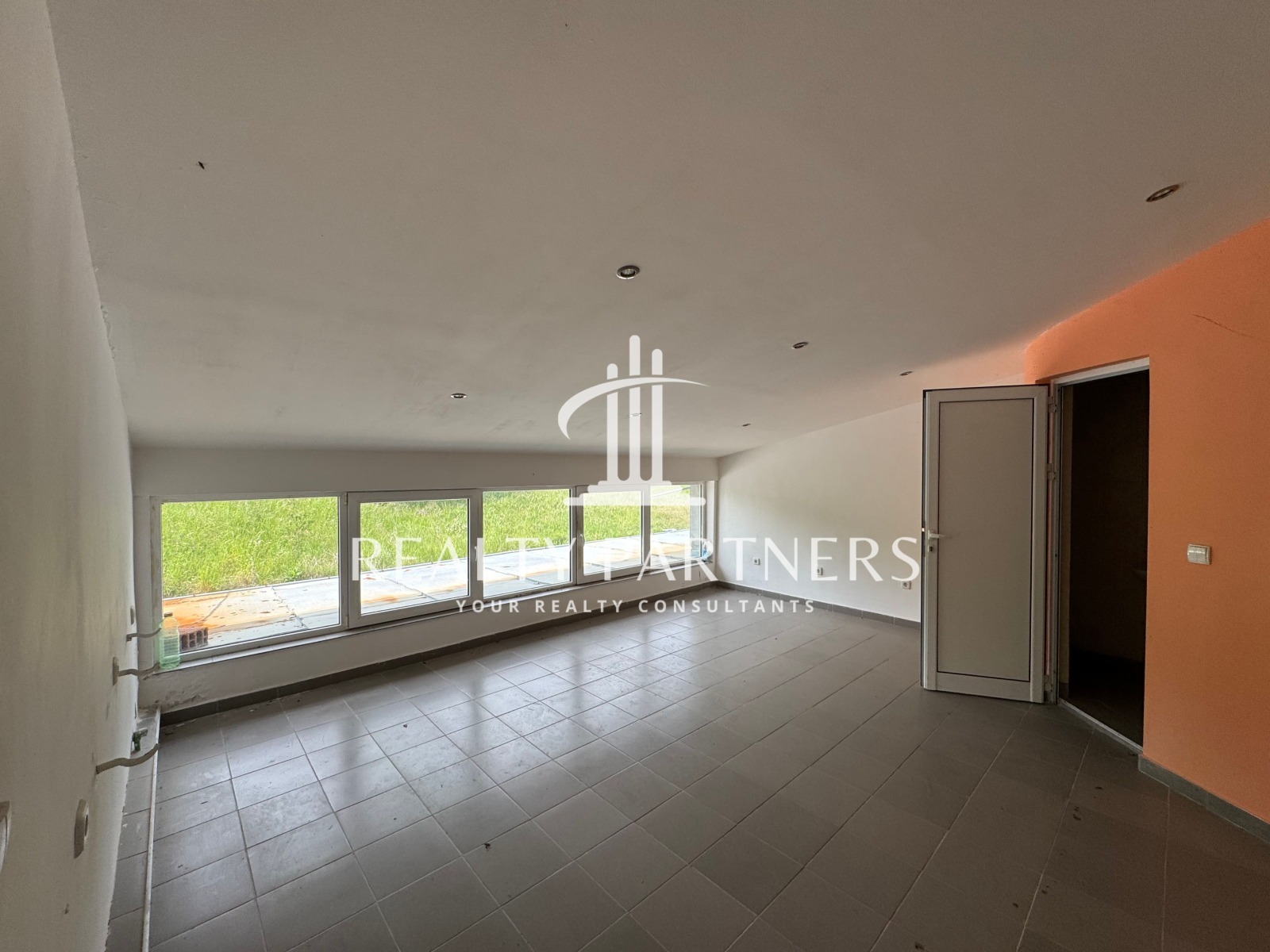 Продава ПРОМ. ПОМЕЩЕНИЕ | Imot.bg — изображение 13