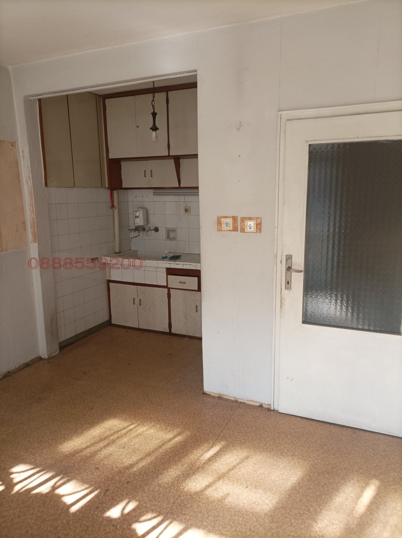 Продава 3-СТАЕН, гр. Стара Загора, Център, снимка 13 - Aпартаменти - 49216320