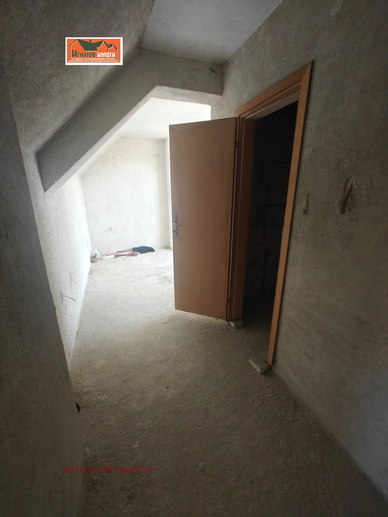 Eladó  2 hálószobás Pazardzsik , Centar , 105 négyzetméter | 73752785 - kép [6]