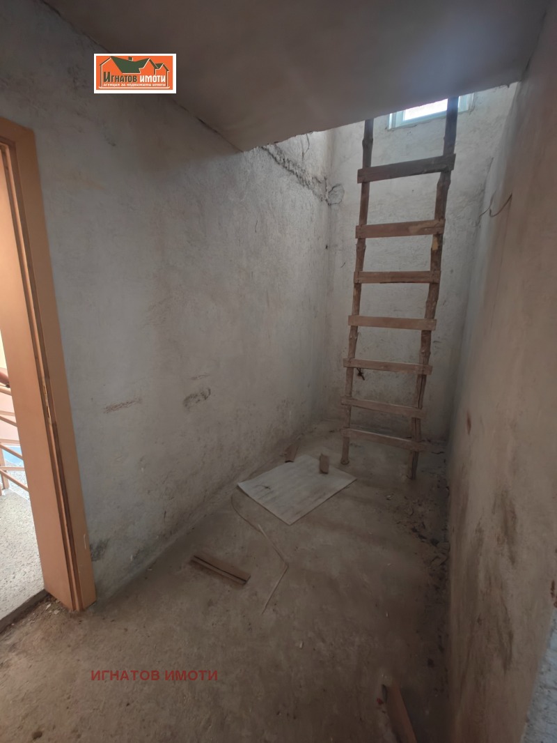 Eladó  2 hálószobás Pazardzsik , Centar , 105 négyzetméter | 73752785 - kép [5]