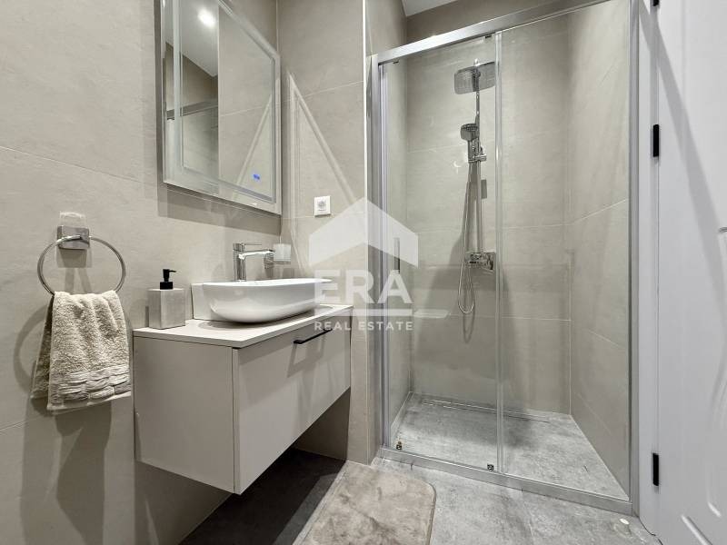 Продава 3-СТАЕН, гр. София, Център, снимка 8 - Апартаменти - 53109244