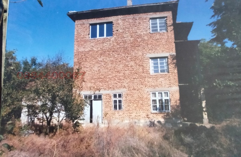 Продава КЪЩА, с. Евлогиево, област Плевен, снимка 3 - Къщи - 53021744