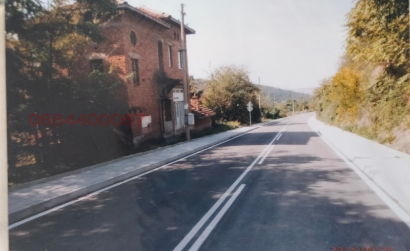 Продава КЪЩА, с. Евлогиево, област Плевен, снимка 2 - Къщи - 53021744