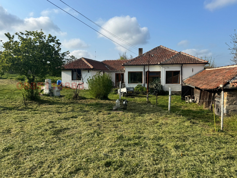 Продава КЪЩА, с. Лесово, област Ямбол