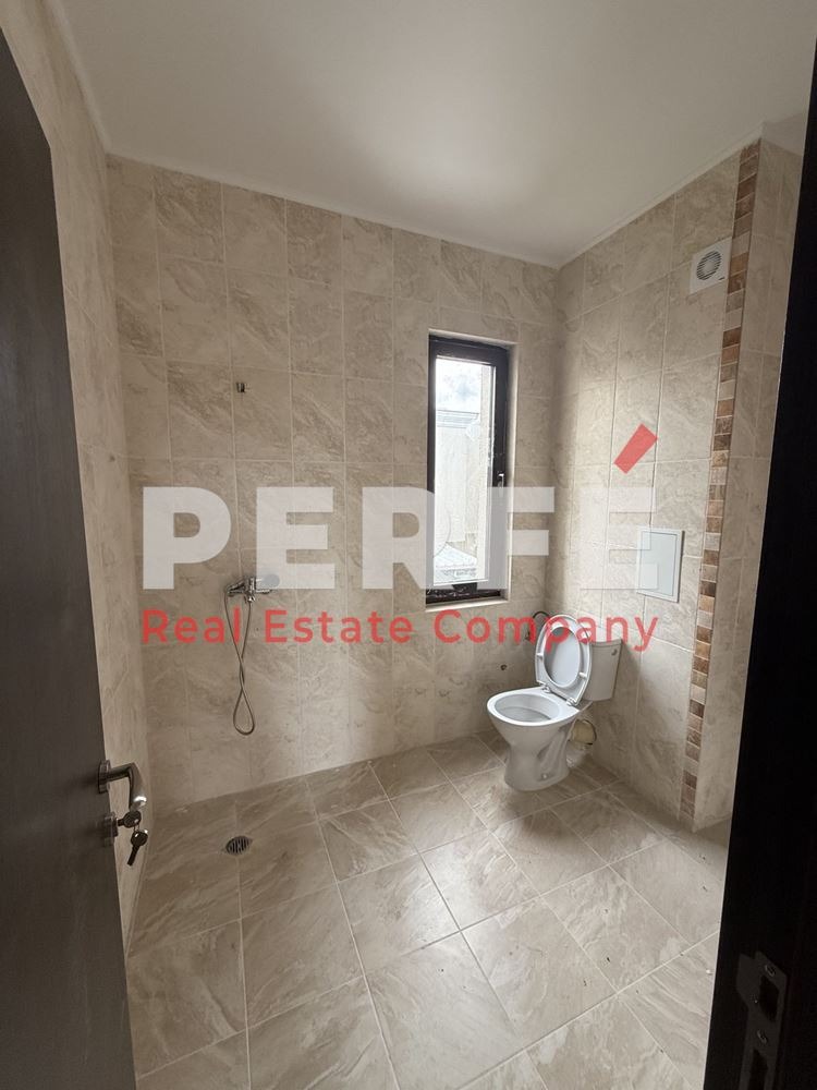 Продава КЪЩА, гр. Бургас, Сарафово, снимка 4 - Къщи - 53443071