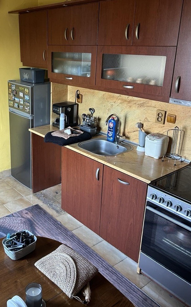 Продава КЪЩА, с. Труд, област Пловдив, снимка 3 - Къщи - 52627725