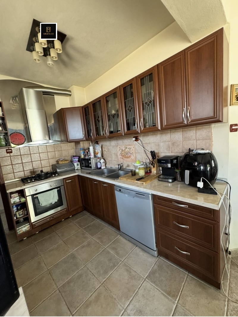 Продава КЪЩА, с. Граф Игнатиево, област Пловдив