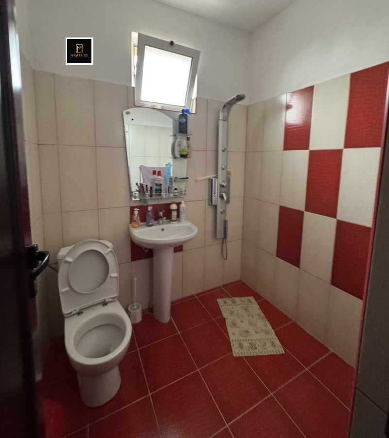 Продава КЪЩА, с. Граф Игнатиево, област Пловдив, снимка 12 - Къщи - 52733571