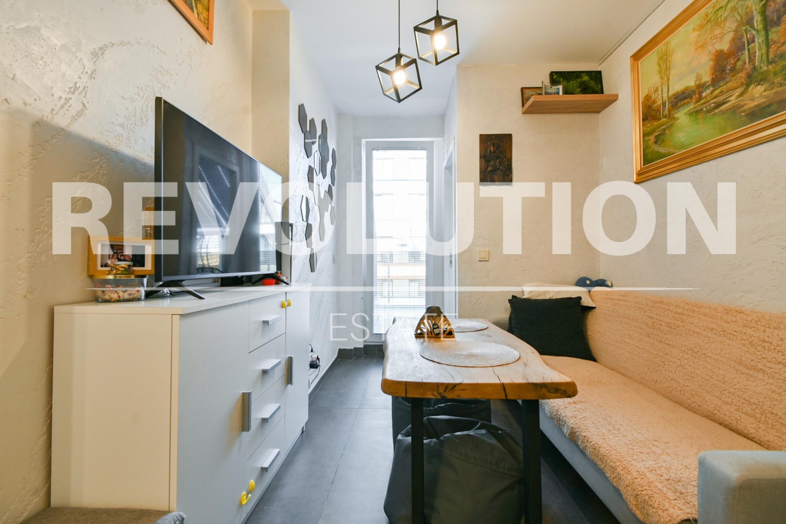 Продава 2-СТАЕН, гр. София, Център