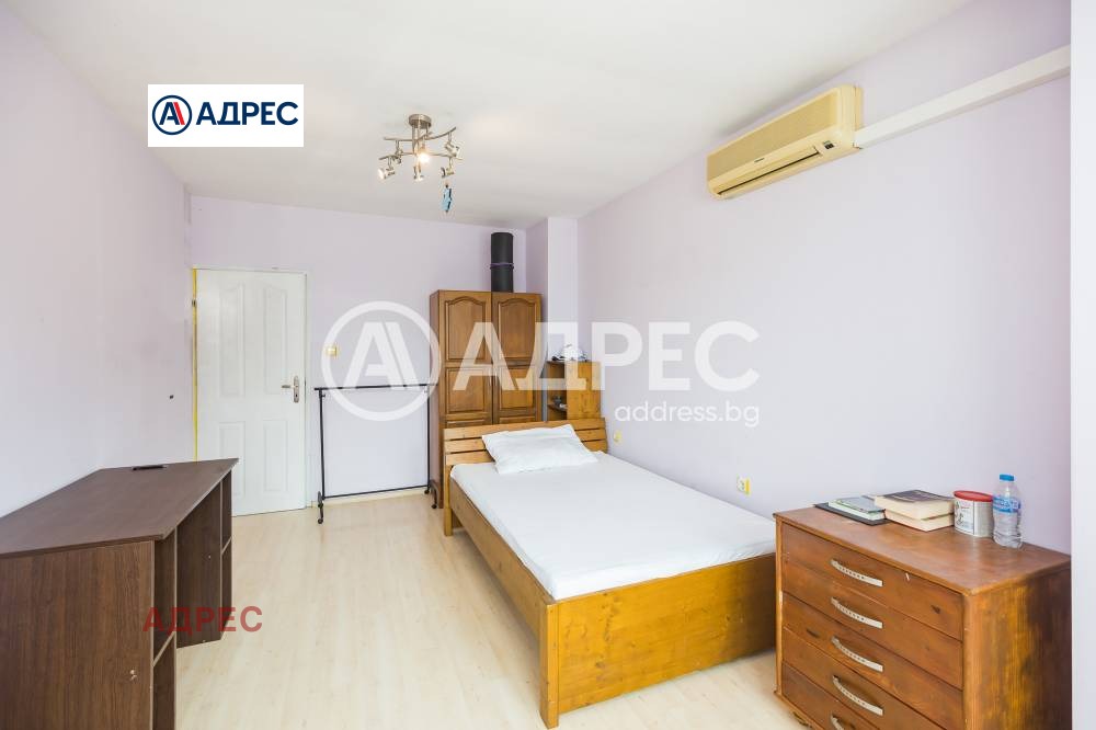 Продава 3-СТАЕН, гр. Варна, Окръжна болница-Генерали, снимка 15 - Апартаменти - 54564681