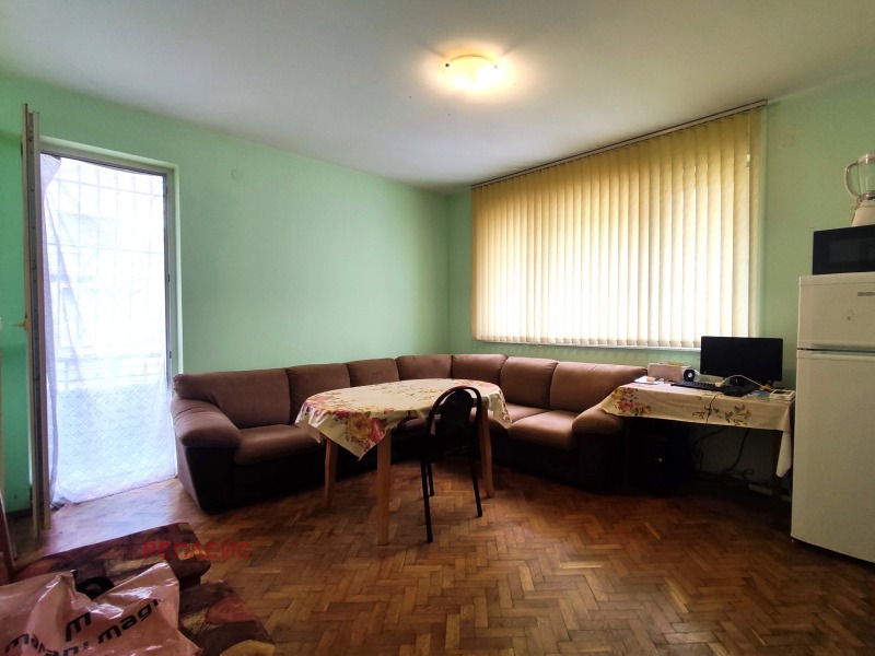 Продава 3-СТАЕН в град Варна, Зимно кино Тракия - 83 кв.м / 180 000 € » 352 049.40 лв., РЕПЛЕЙС